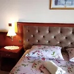 Nonna Marija Five *