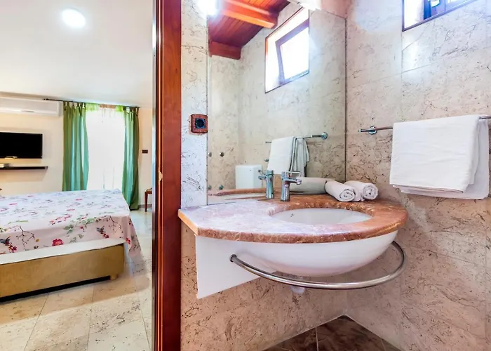 Affittacamere Luna Tsuki Five Rovigno